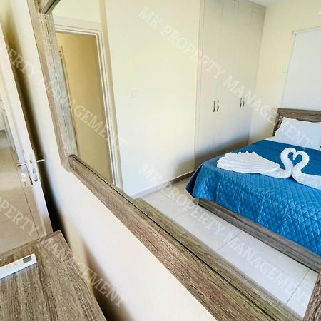 Milos City Center Apts No.34 Larnaca Dış mekan fotoğraf
