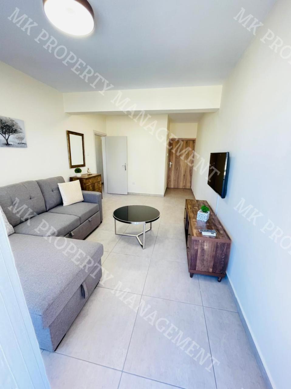 Milos City Center Apts No.34 Larnaca Dış mekan fotoğraf