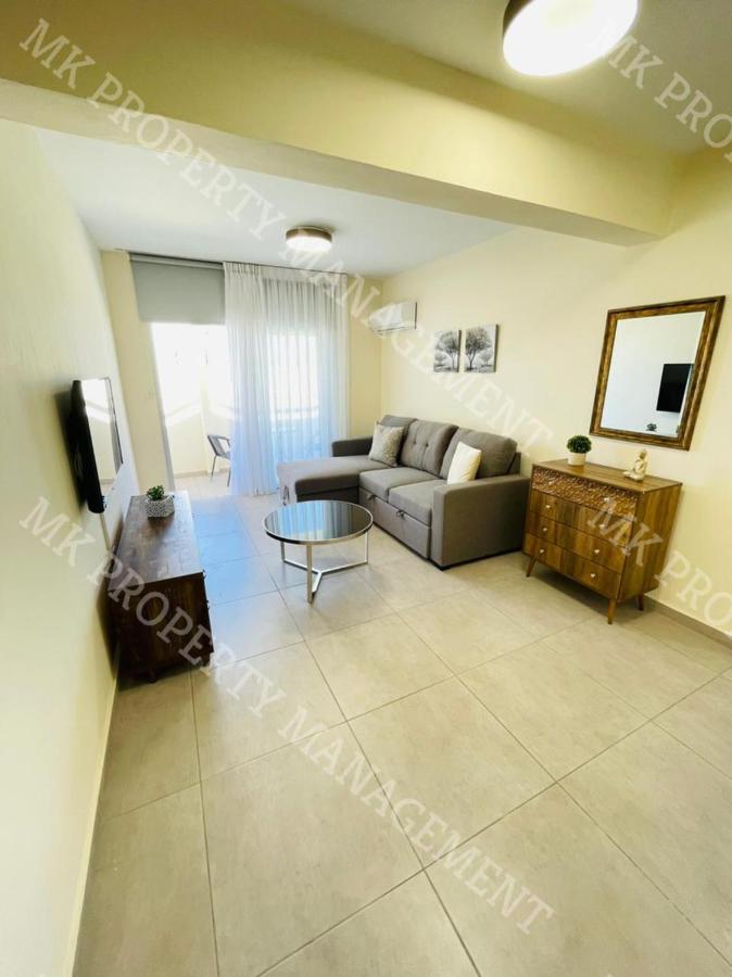 Milos City Center Apts No.34 Larnaca Dış mekan fotoğraf